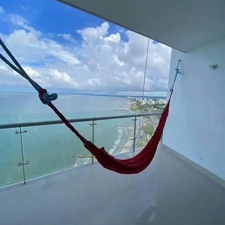 Apartamento Apto Con Espectacular Vista Frente Al Mar Piso 28 *
